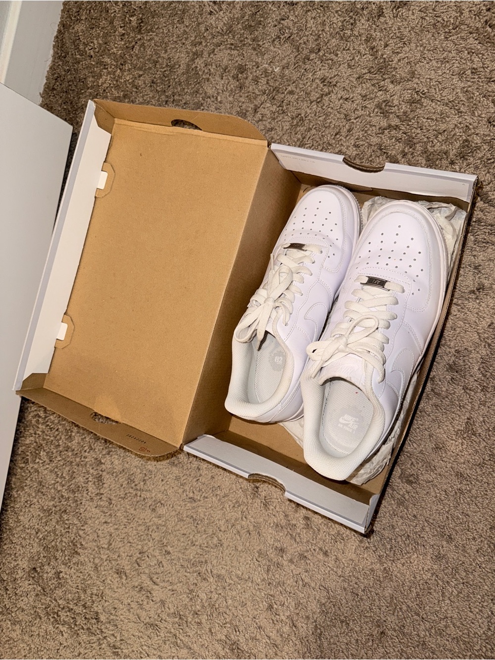 Nike White Low-Top Leather Sneakers